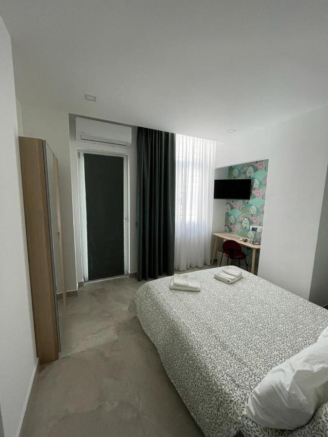 Domus Cervantes Apartment Neapel Exterior foto